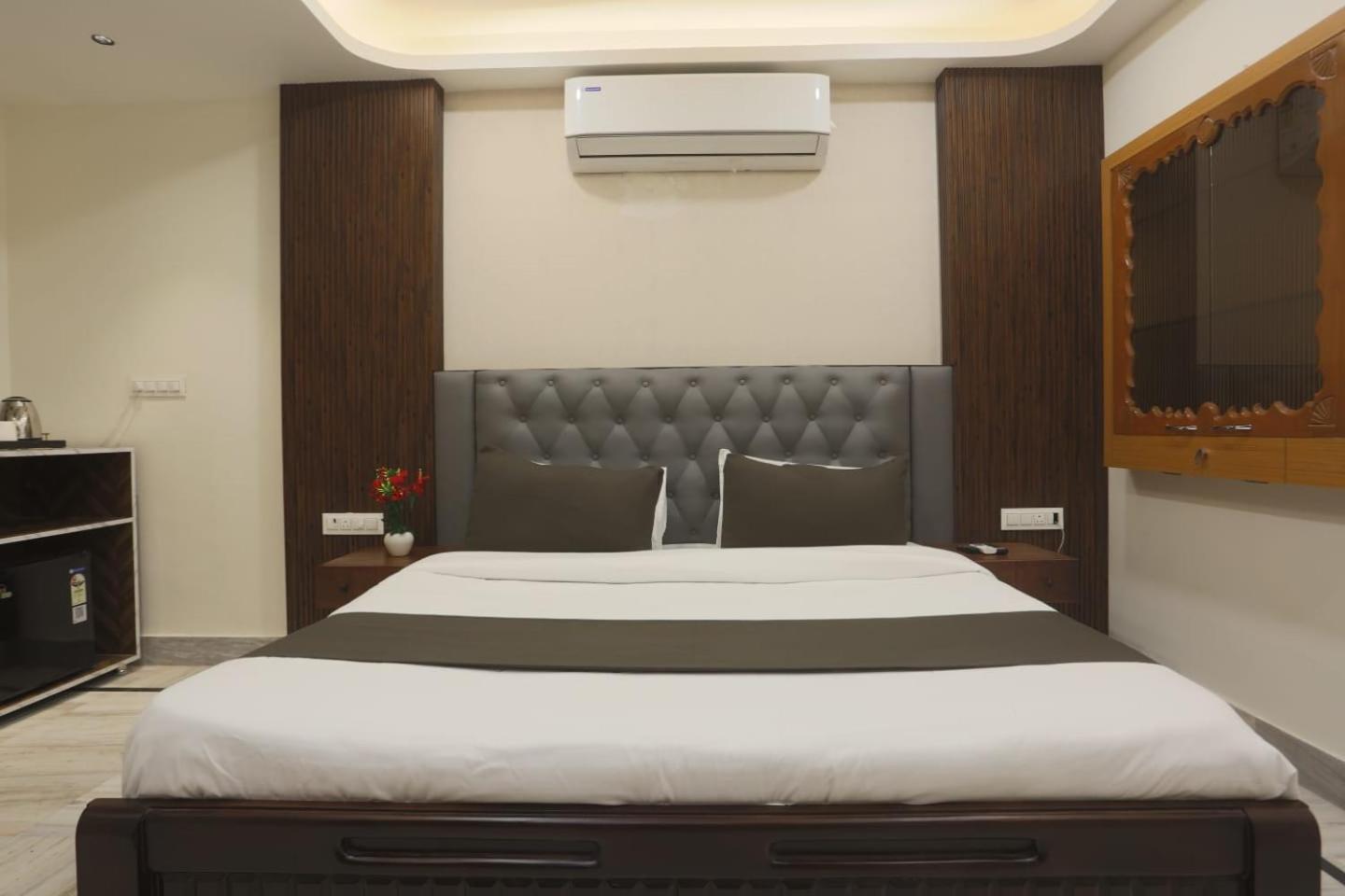 Holiday Out Hotel Jodhpur  Ngoại thất bức ảnh